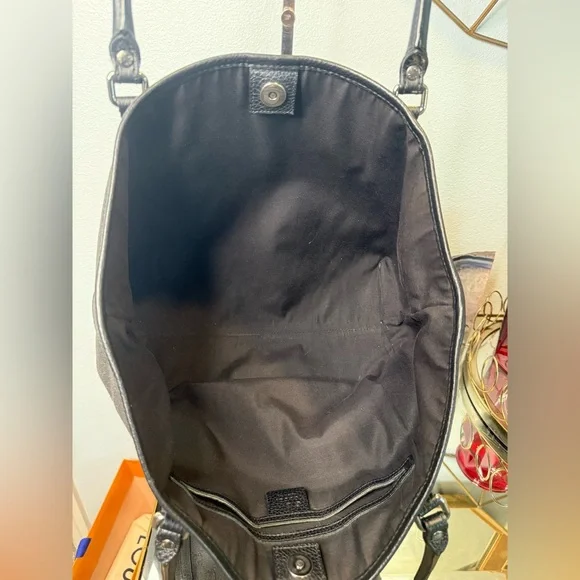 GUCCI Denim medium GG Joy Tote Bag - Picture 11 of 13